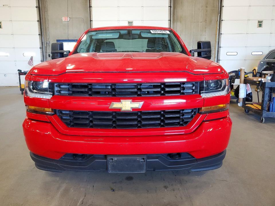 2016 Chevrolet Silverado K1500 Custom