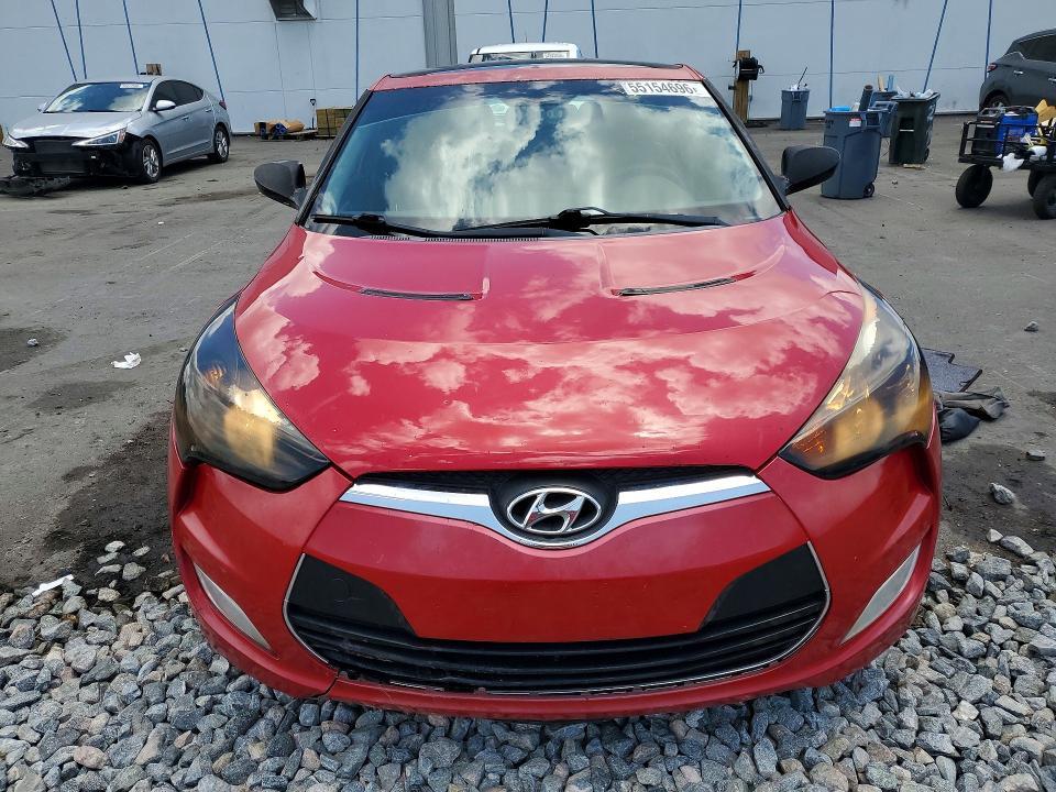 2013 Hyundai Veloster Base