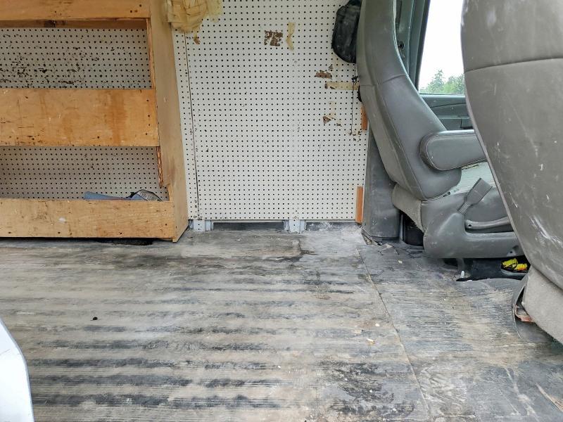 2016 Chev Express G2500