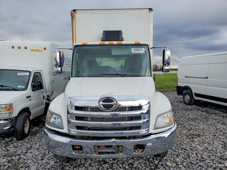 2014 Hino 258/268 BOX Truck