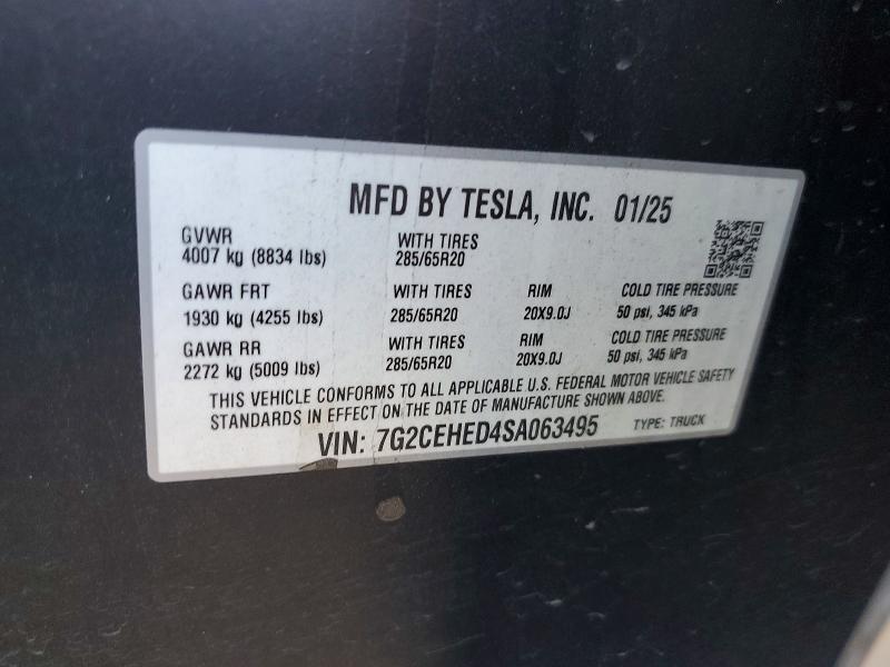 2025 Tesla Cybertruck