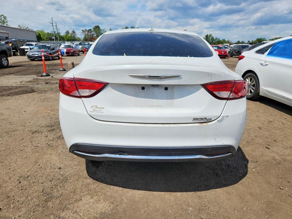 2015 Chrysler 200 c