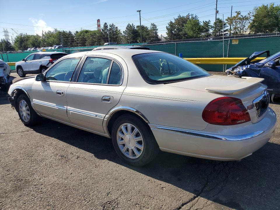 2002 Lincoln Continental