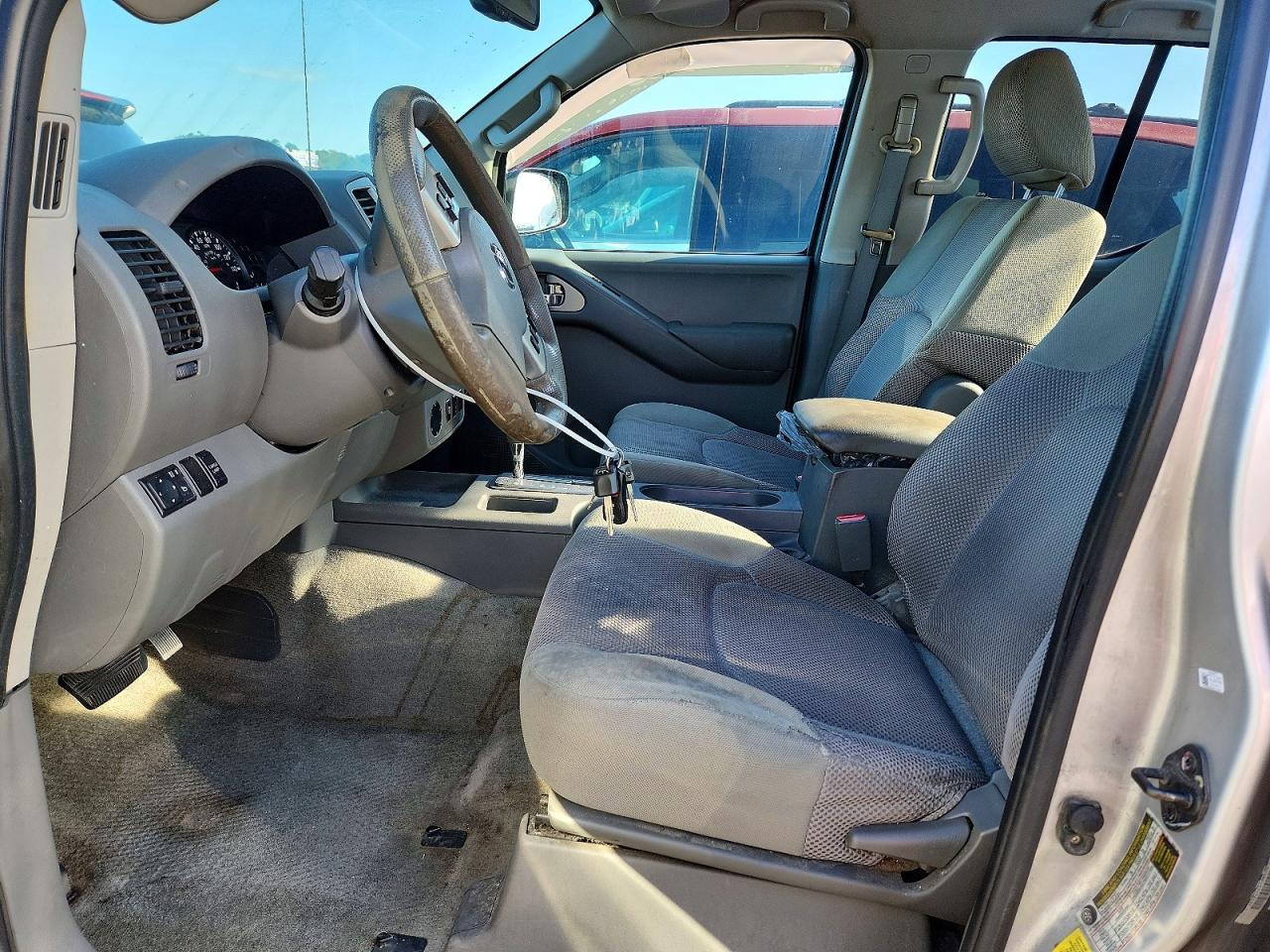 2013 Nissan Frontier S