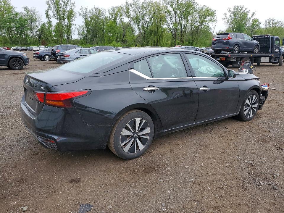 2020 Nissan Altima sl