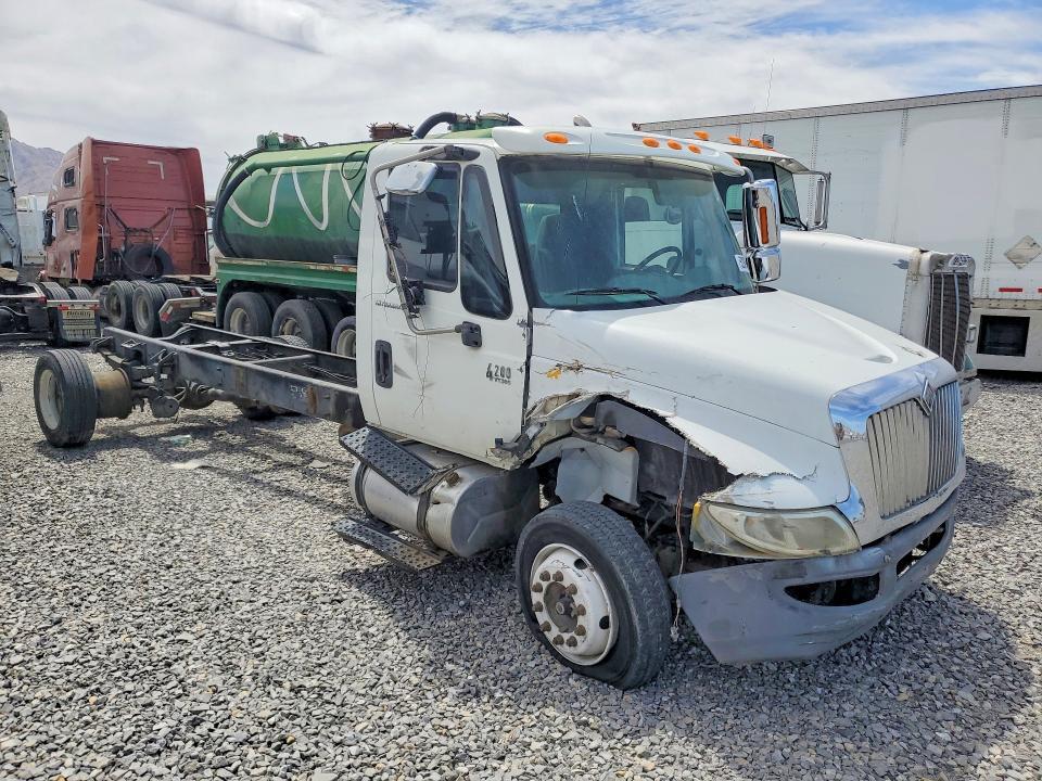 2006 International 4000 4200