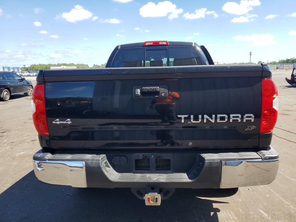 2017 Toyota Tundra SR5
