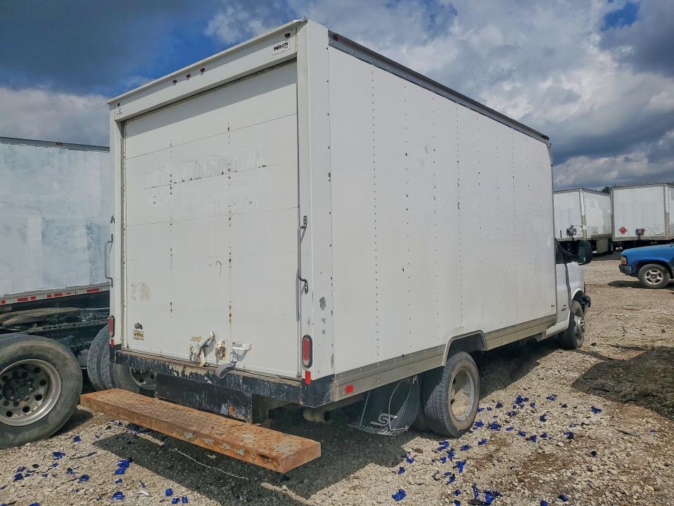 2019 Chev Express G4500
