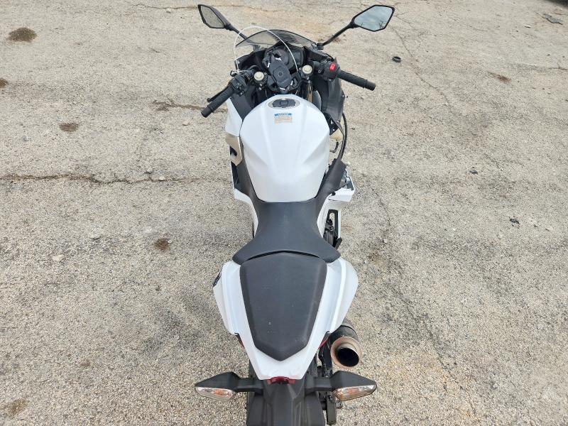 2020 Kawasaki EX400