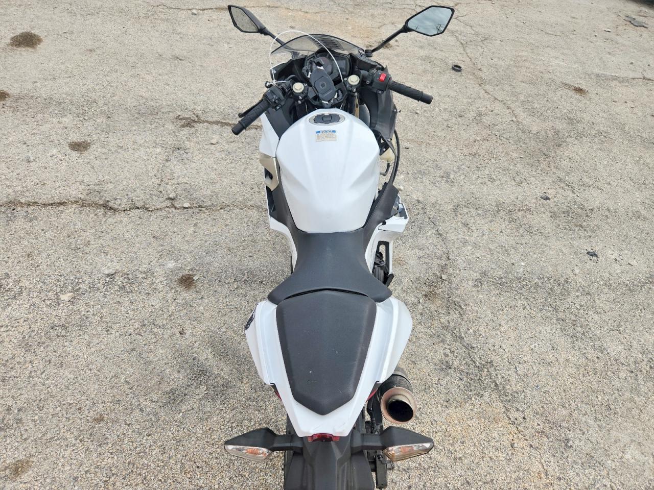 2020 Kawasaki EX400