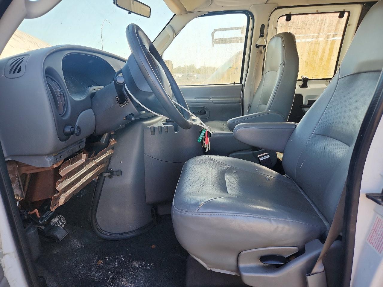 2003 Ford Econoline E350 Super Duty Wagon