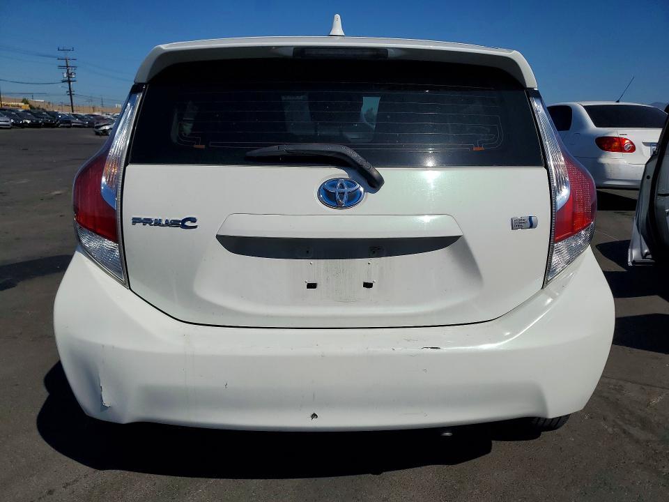 2015 Toyota Prius c one
