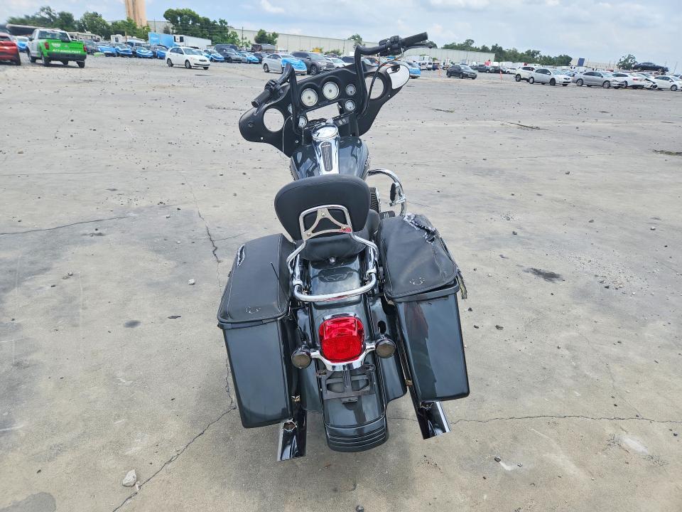 2006 Harley-Davidson Flhxi