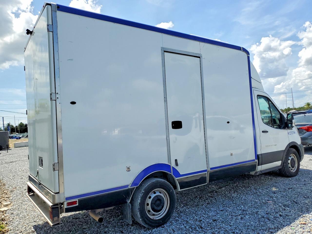 2021 Ford Transit T-350