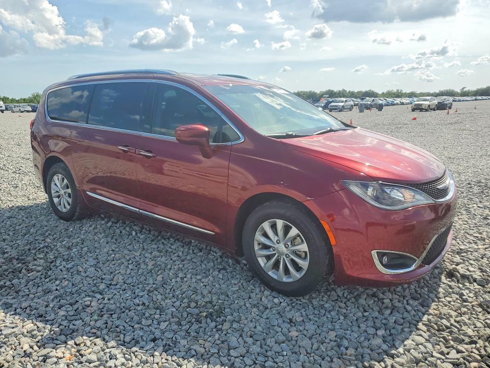 2017 Chrysler Pacifica Touring l Plus