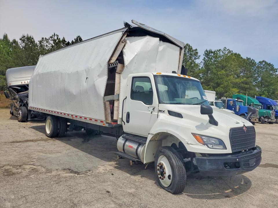2024 International MV607 BOX Truck