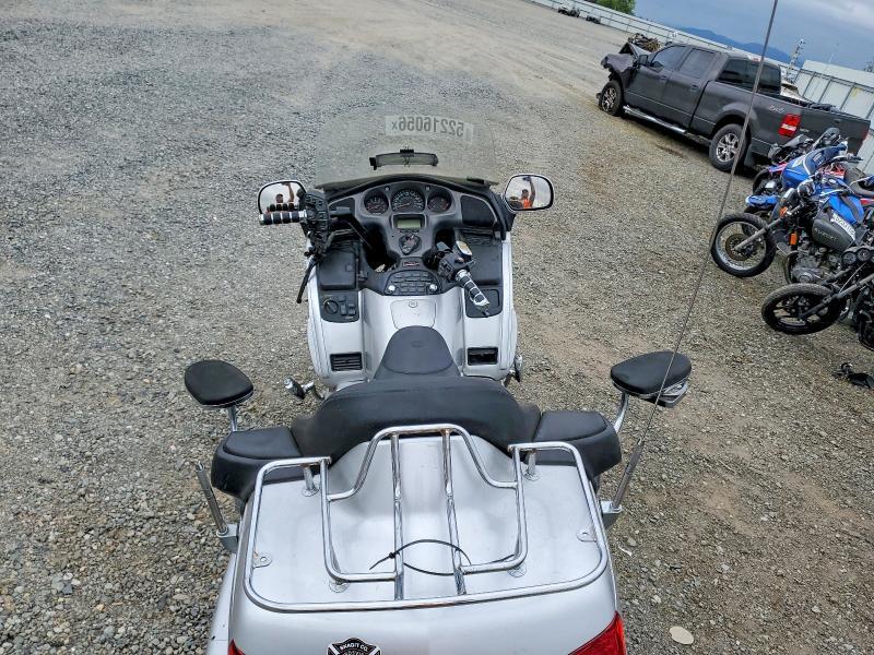 2005 Honda GL1800