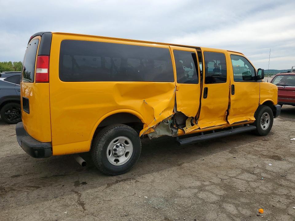 2015 Chevrolet Express G3500 LS