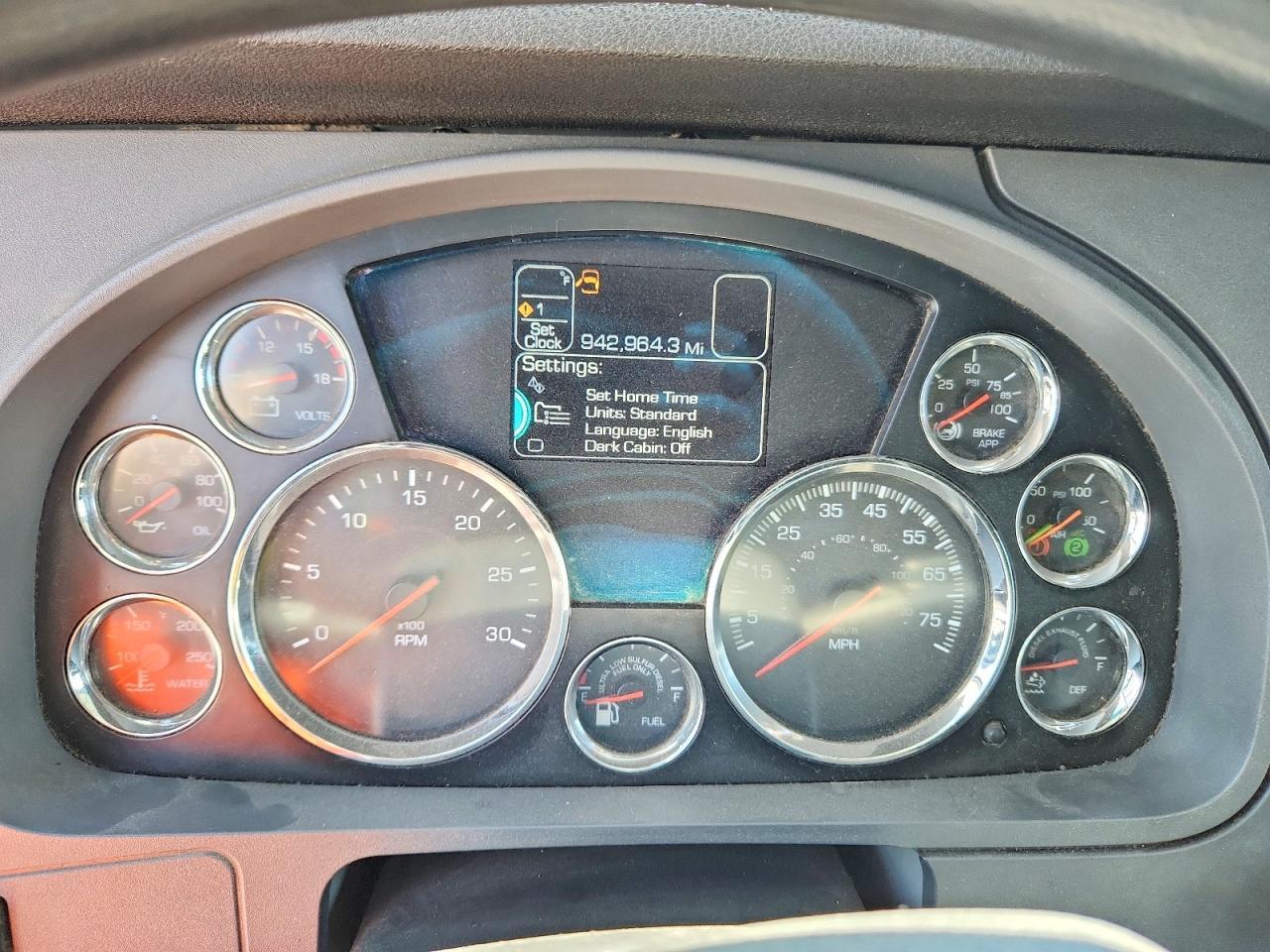 2020 Kenworth T680 Semi Truck