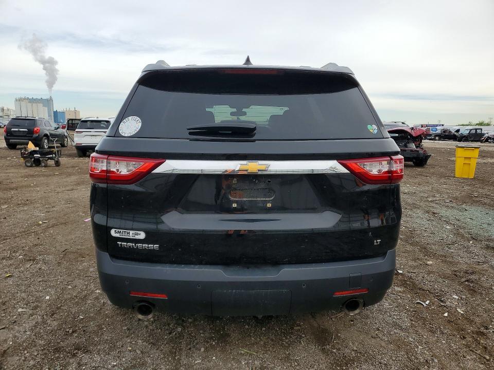 2018 Chevrolet Traverse lt