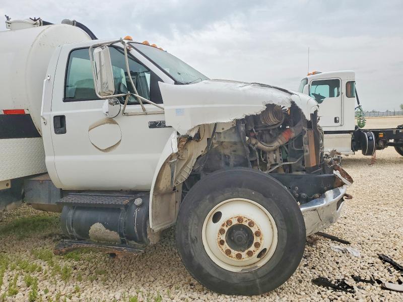 2006 Ford F750 Super Duty Septic Truck