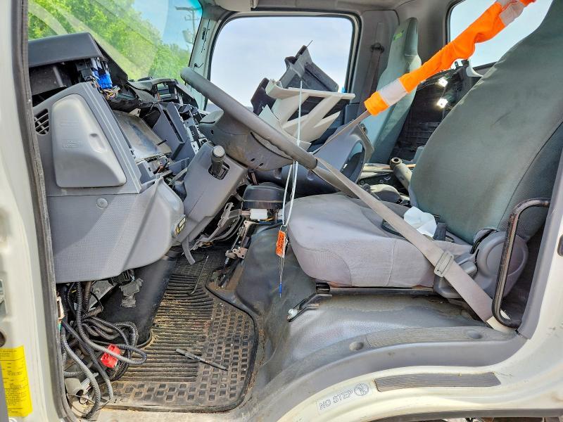 2020 Isuzu NPR HD