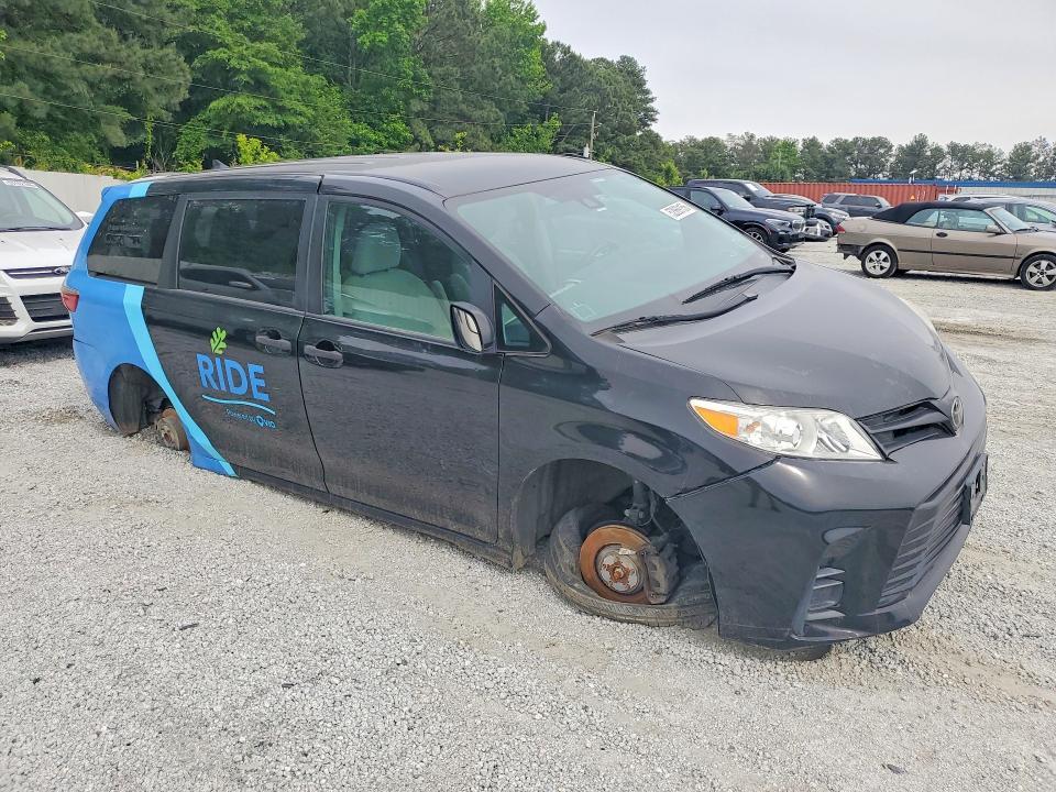 2020 Toyota Sienna l