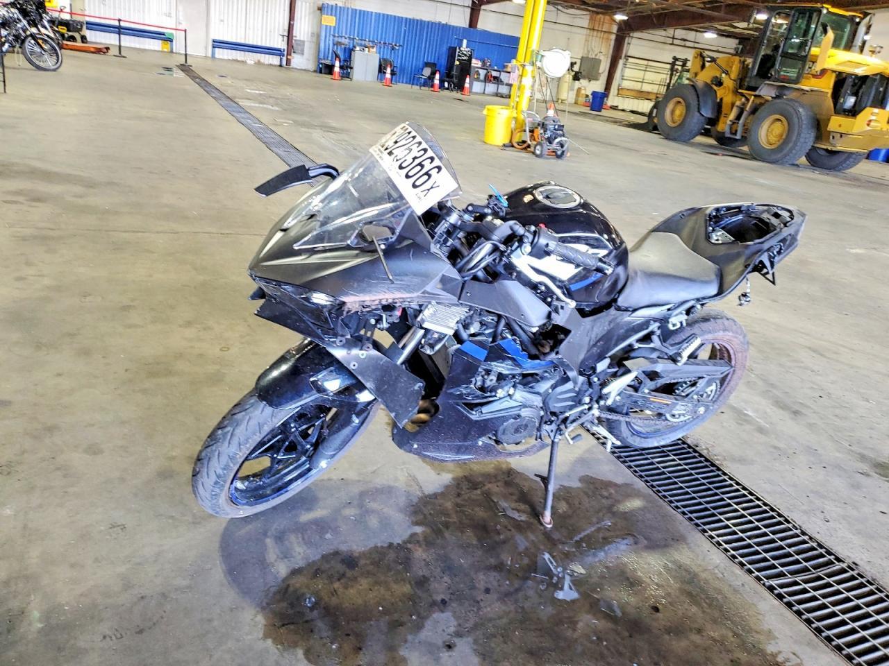 2025 Kawasaki EX500