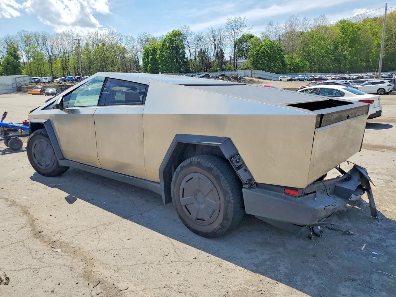 2024 Tesla Cybertruck