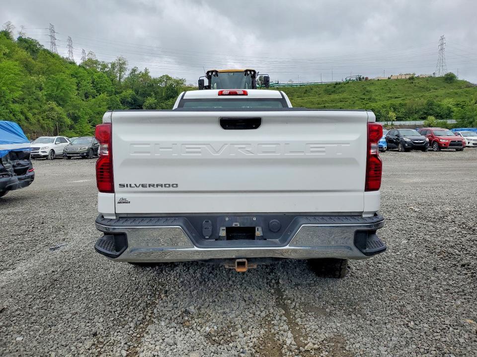 2021 Chevrolet Silverado C1500