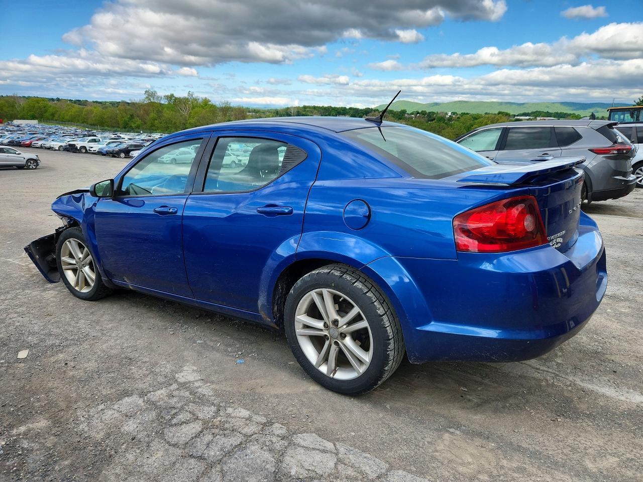 2013 Dodge Avenger se