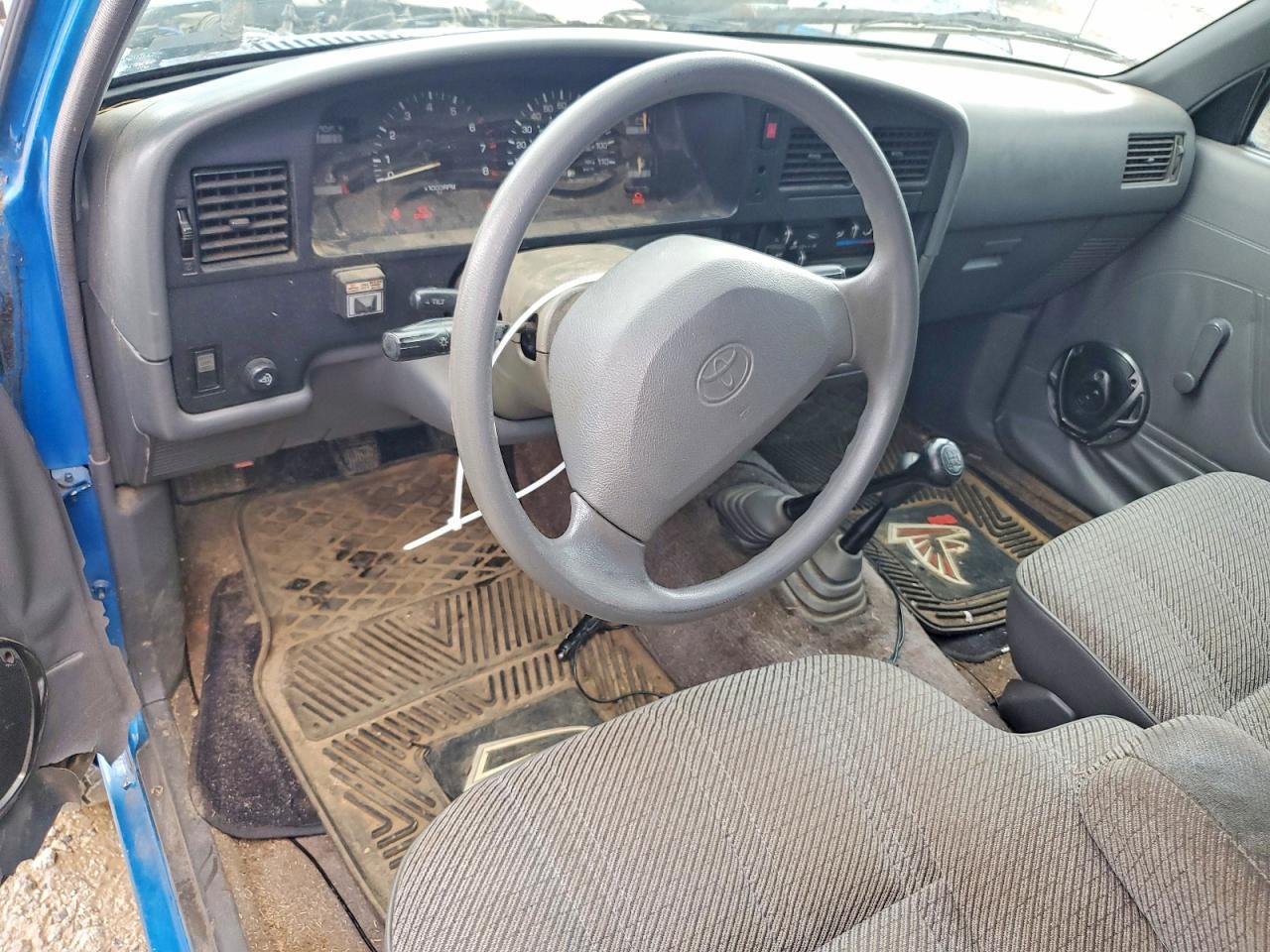 1994 Toyota Pickup DX V6