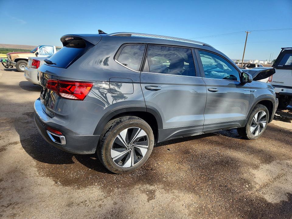 2024 Volkswagen Taos s