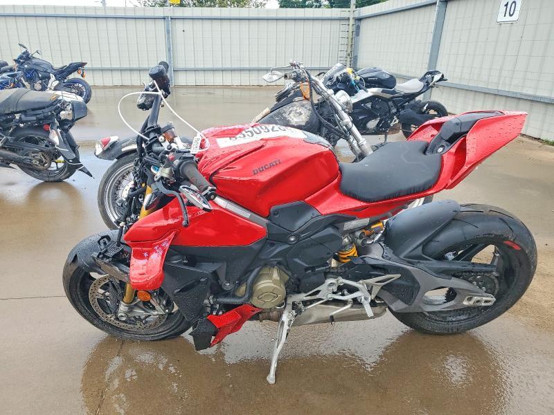 2026 Ducati Streetfighter V4