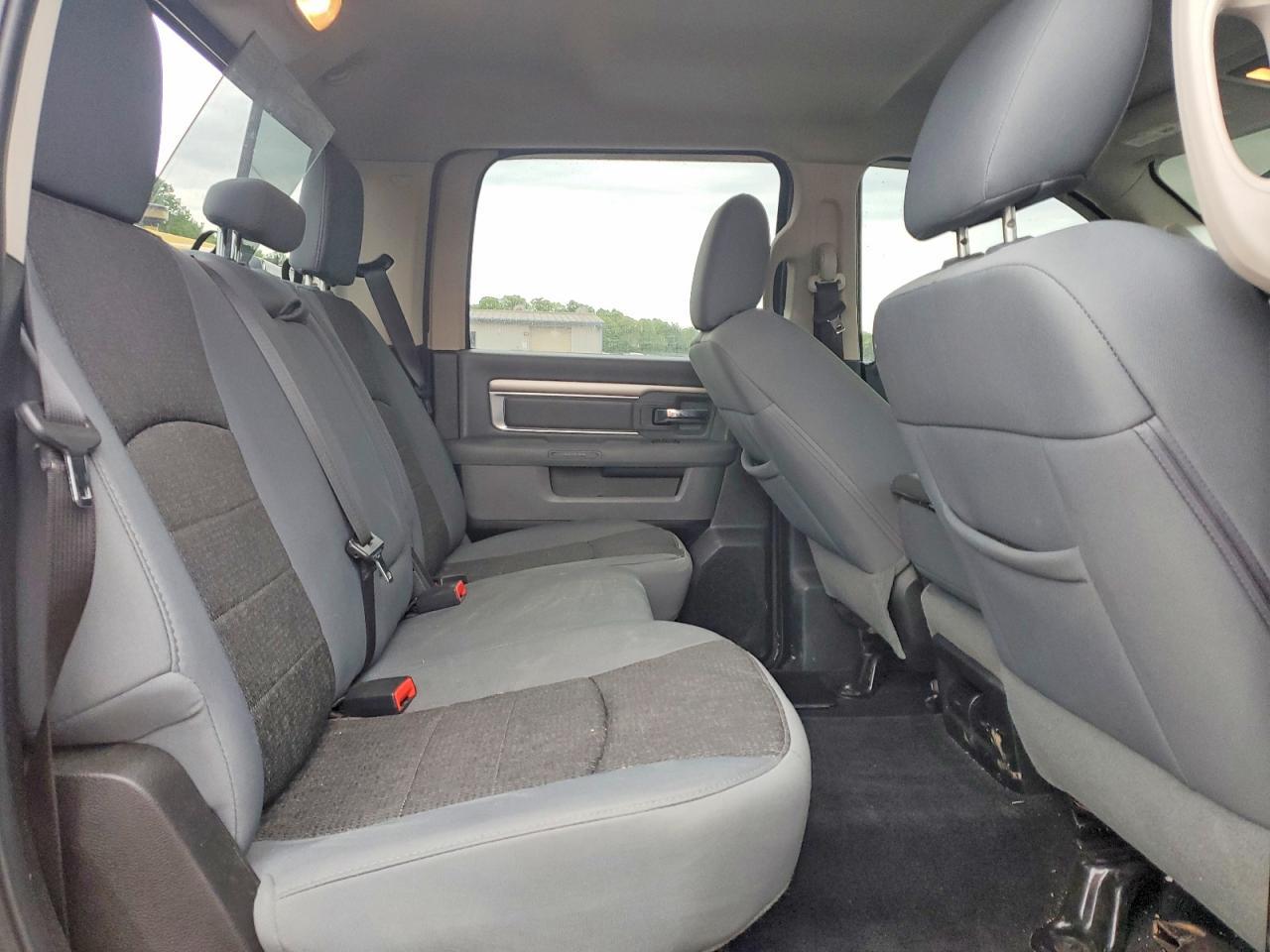 2014 Dodge RAM 1500 SLT