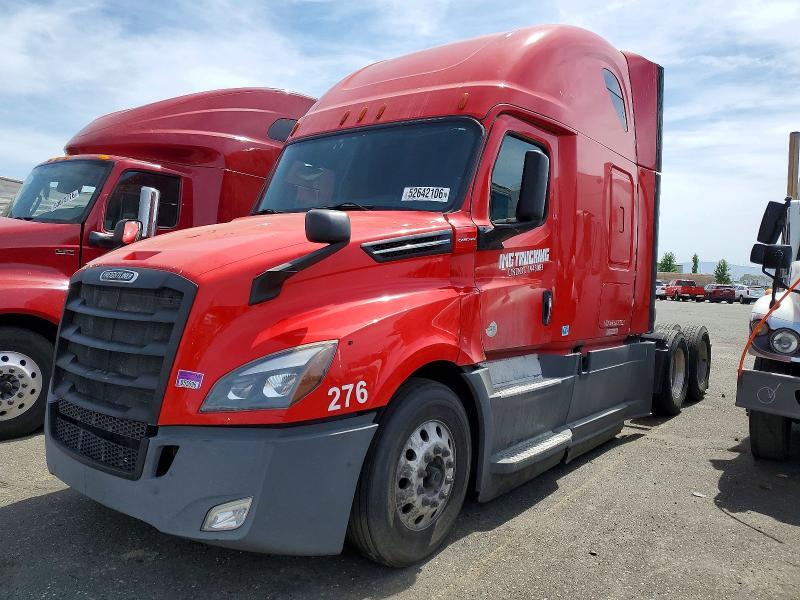 2019 Freightliner Cascadia 1-DRY Van Trailer
