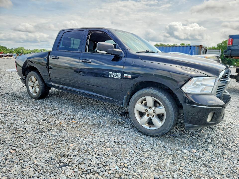 2014 Dodge RAM 1500 SLT
