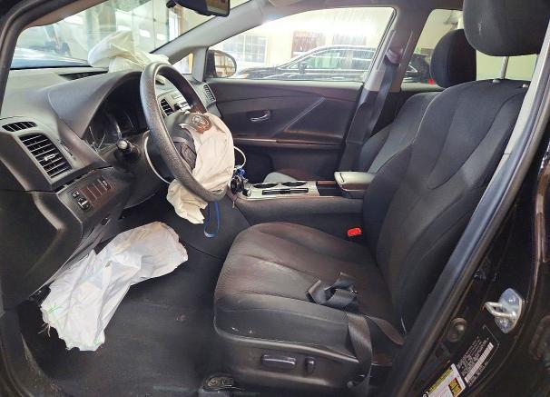 2015 Toyota Venza le