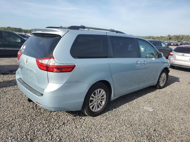 2015 Toyota Sienna xle 8-passenger