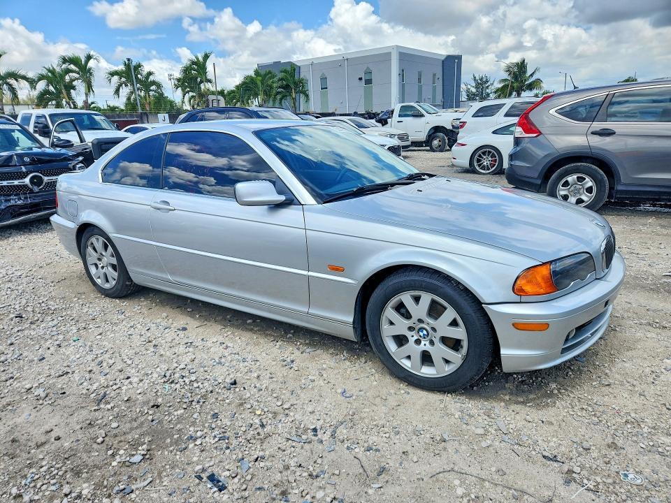 2000 BMW 323 ci