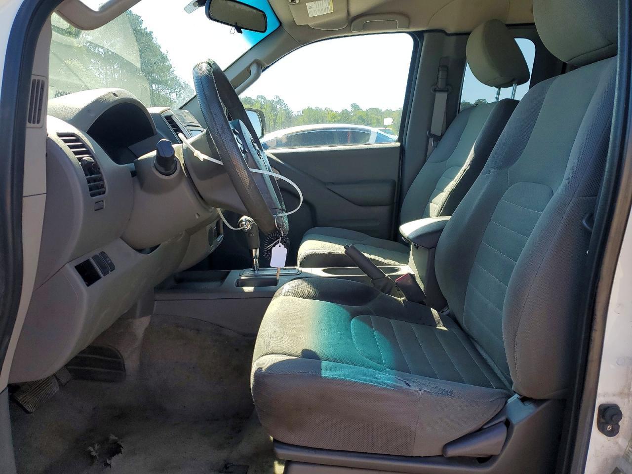 2015 Nissan Frontier S
