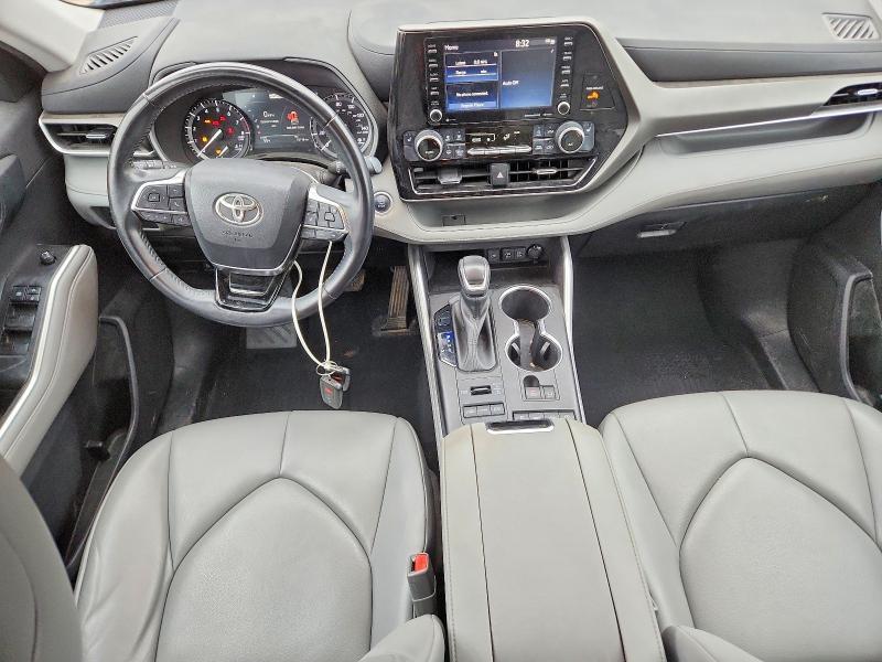 2021 Toyota Highlander xle