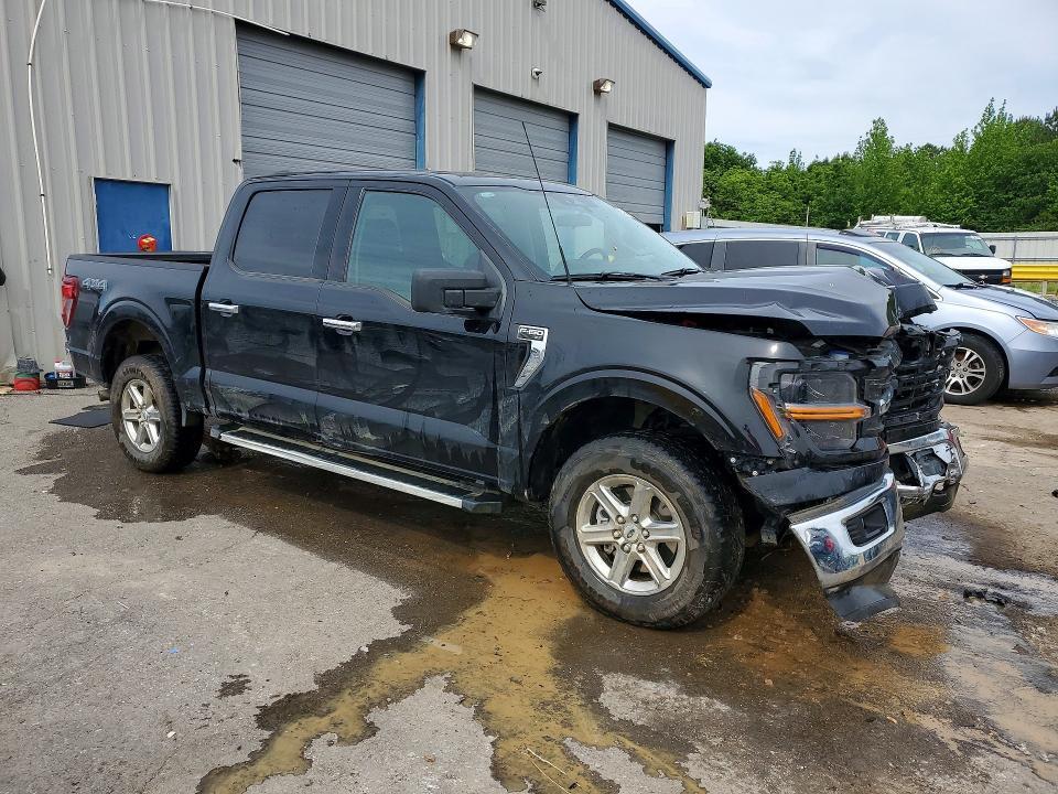 2025 Ford F150 XLT