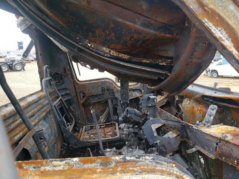 2004 Mack 600 CX600
