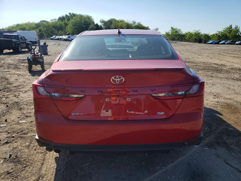 2025 Toyota Camry se
