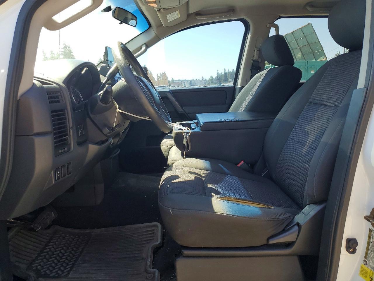 2013 Nissan Titan S