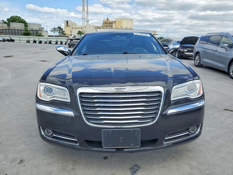 2013 Chrysler 300c