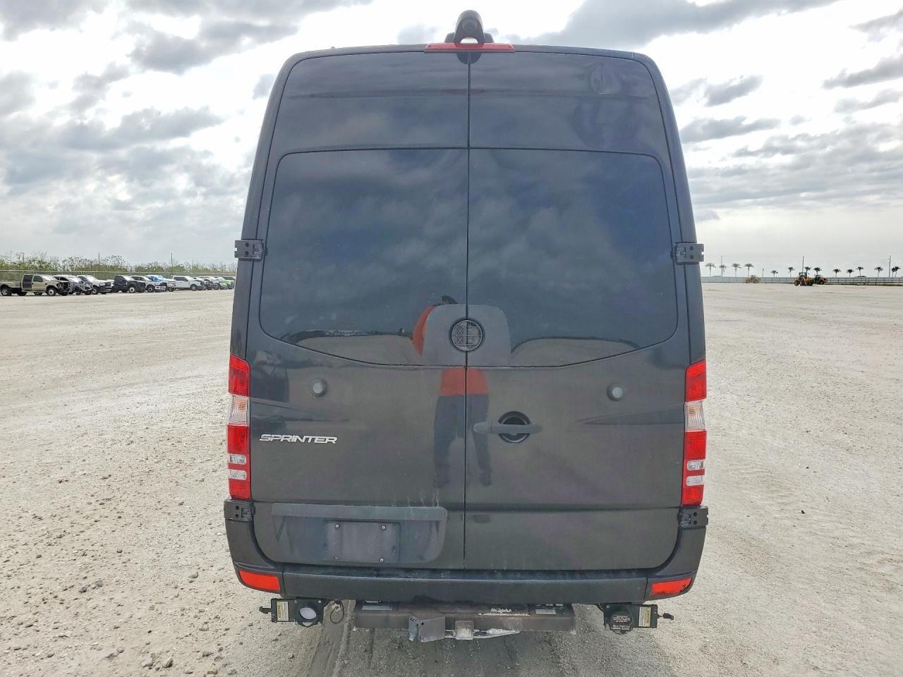 2017 Mercedes-Benz Sprinter 3500