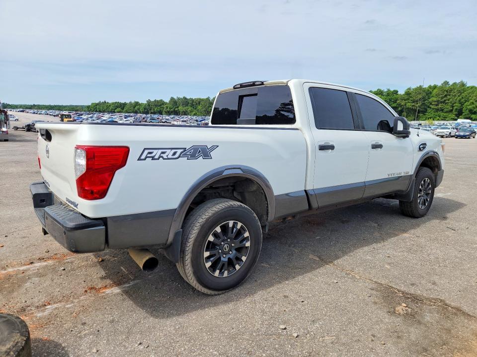 2019 Nissan Titan XD PRO-4X