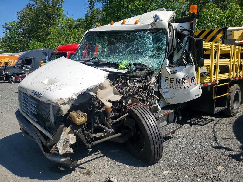 2005 Freightliner M2 106 Medium Duty
